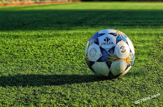 费迪南德怒批裁判失误：纽卡争议点球应进行彻底审查