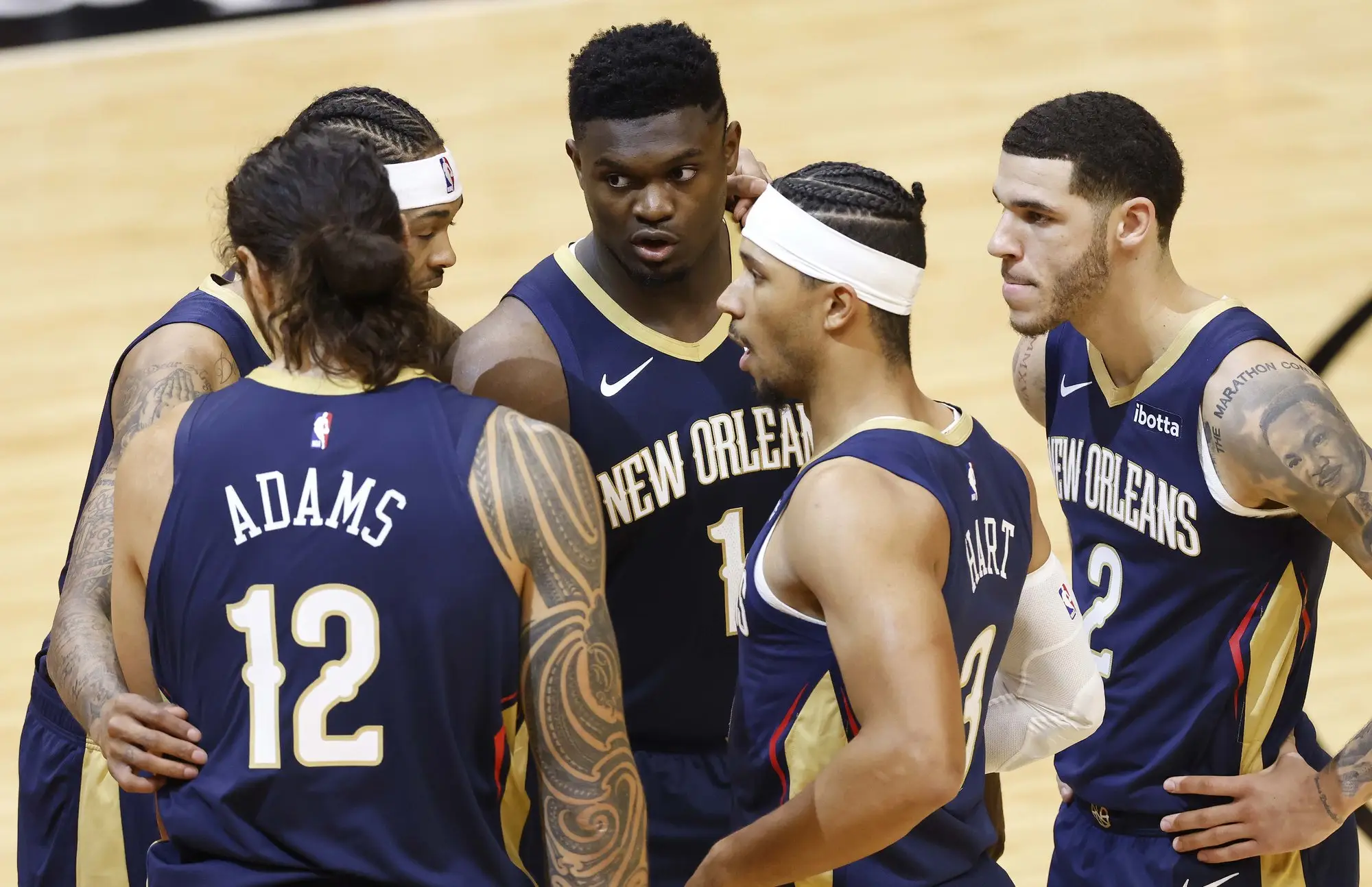 NBA篮球足球之鹈鹕如何在马刺主场演绎篮球版的“空城计”？