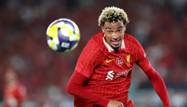 埃基蒂克10球领跑英超新援射手榜，青春风暴重塑锋线格局